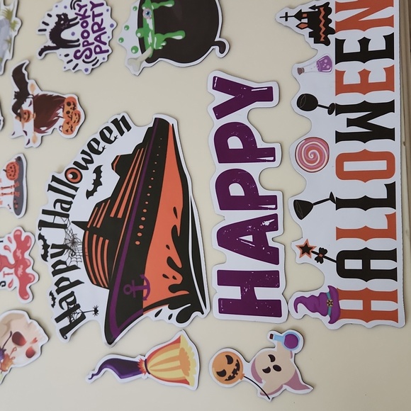 27 Cruise Ship Halloween Magnets - Picture 2 of 4